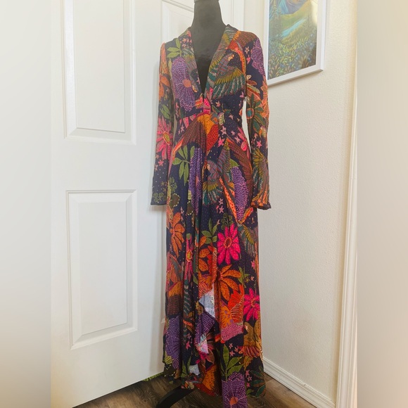 FARM Rio Cool Macaw Navy Floral Maxi Dress - Picture 3 of 12